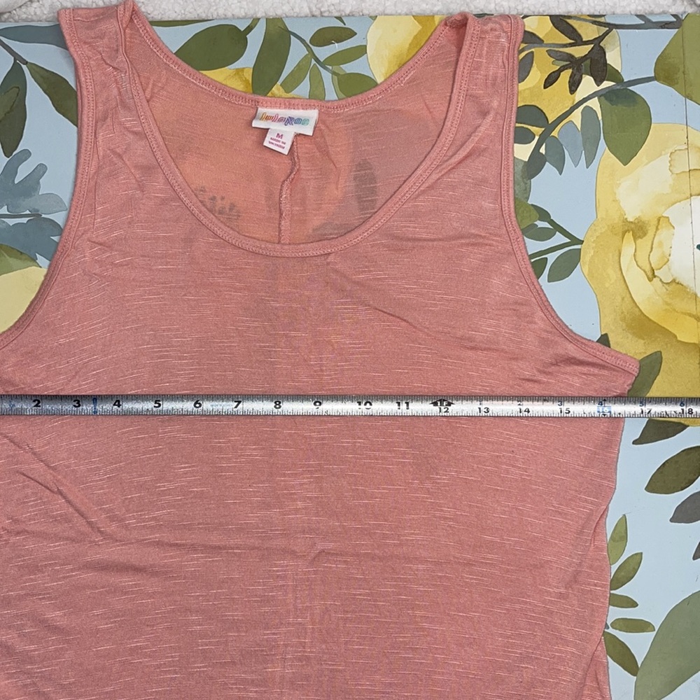 🔥 SALE LULAROE Pink Flowy Tank Top | Medium - Picture 5 of 6